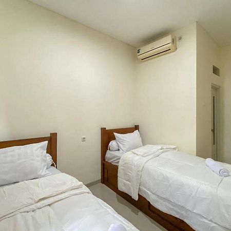Nipa Guest House Near Universitas Widyagama Mitra Reddoorz Blimbing  外观 照片